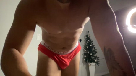 MrBeeh  27-12-2021 Recorded Video striptease