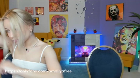 amelia__williams 28-12-2021 Topless 