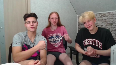 horny_goats  27-12-2021 video kissing