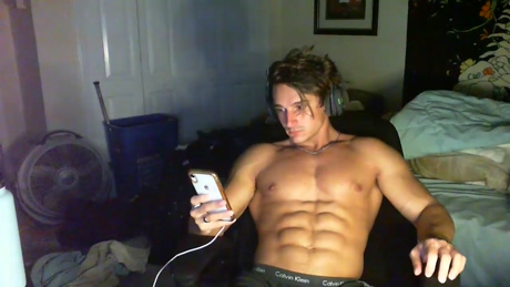 nategains  27-12-2021 video kissing