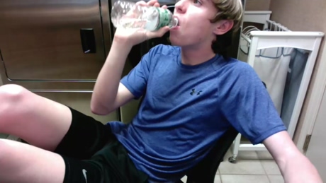 evan_p18  28-12-2021 video suckcock