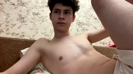 your_cute_friend  28-12-2021 video fuckme