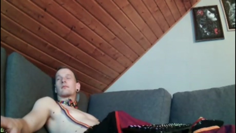 huebbi011  29-12-2021 video moan