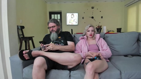 cheeseburgerjesus  31-12-2021 kink Couples
