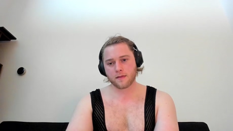 biblondeguuyy  01-01-2022 video orgasm