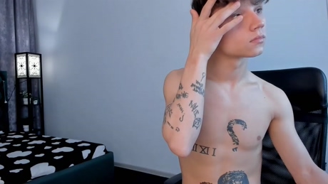 niky_neal  01-01-2022 video big