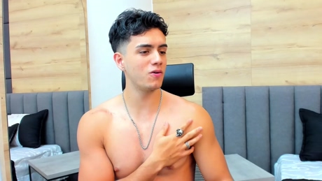 noha_miler  01-01-2022 video Webcam