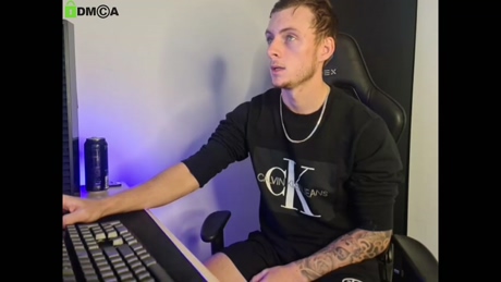 tyler_2465  01-01-2022 video kiss