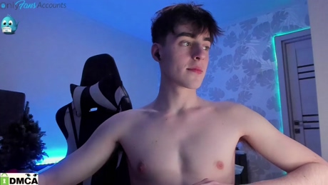 vlad1605  01-01-2022 video handsome