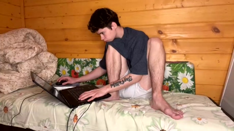 your_cute_friend  01-01-2022 video bj-dildo