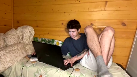 your_cute_friend  01-01-2022 video sex