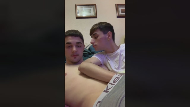 Teencouplegay  02-01-2022 Recorded Video striptease