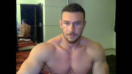 muscularkevin21  03-01-2022 video kissing