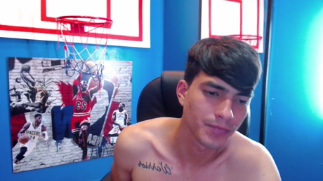 Pablo_Locket  03-01-2022 Recorded Video legs