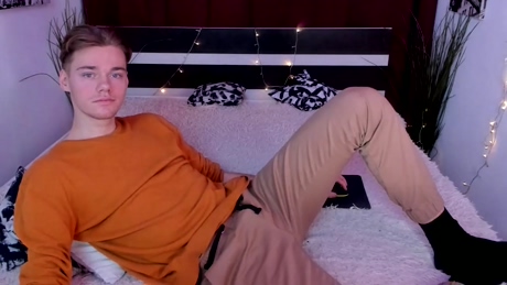 alex_bang  04-01-2022 video fuckface