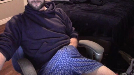 heavilyhung  03-01-2022 video spank