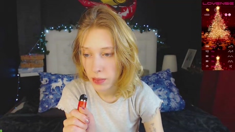 julia_tina 03-01-2022 toy 