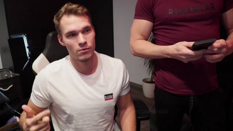 lovleycouplexxx  03-01-2022 video toy