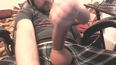 pumpermeadow  03-01-2022 video bicurious