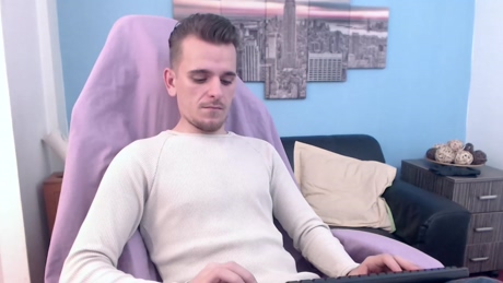 huge_cock21  04-01-2022 video sexyfeet