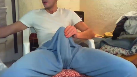 hugeguy  05-01-2022 video show