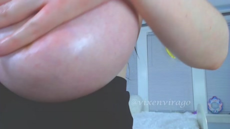 vixenvirago 05-01-2022 suckcock 