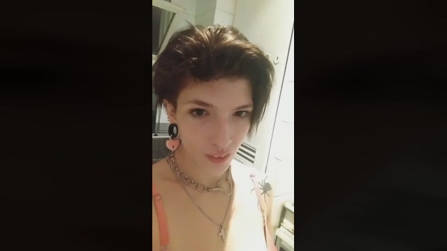alexa_kitten 06-01-2022 sucktits 