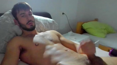 justhorny7772  06-01-2022 video yummy