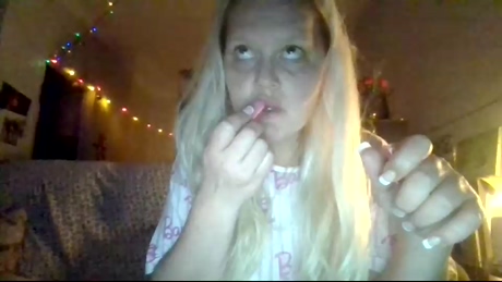 princessfeefee  06-01-2022 Naked Couples
