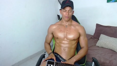 thomas_olson  06-01-2022 video moan