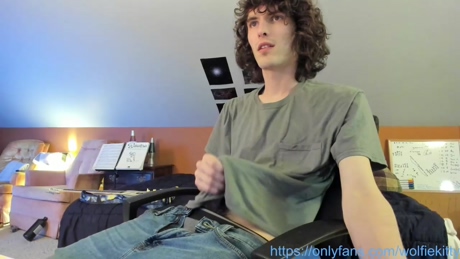 wolfiekitty  05-01-2022 video squirt