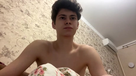 your_cute_friend  05-01-2022 video Cam