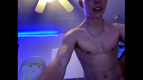 yungguy692  06-01-2022 video hard