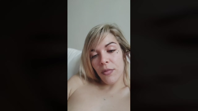 BadGirl974 07-01-2022 legs 