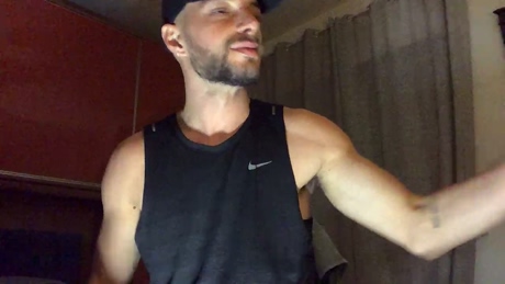 Italianbadboy  06-01-2022 Recorded Video bigcock