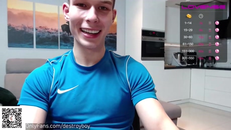 destroy_boy  06-01-2022 video Topless