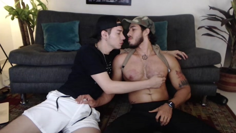 fratguysonline  07-01-2022 video ass