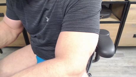 mister_dilf  06-01-2022 video suckshow