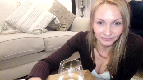 kaileeshy 08-01-2022 fuckhard 