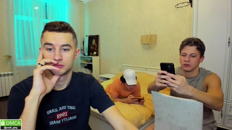 purple_gang  08-01-2022 video Webcam