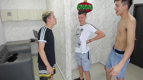 bisexlife_hot  09-01-2022 video legs