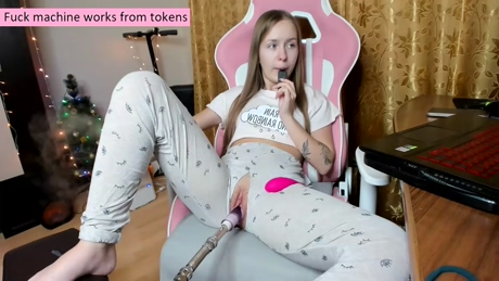 Pussy_ZIP 10-01-2022 spank 