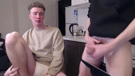 mikewate  10-01-2022 video twink