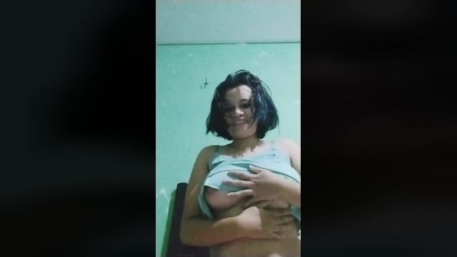 ConfidentMiss 12-01-2022 Cam 