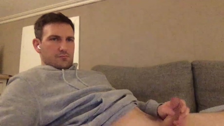 ahumlesnurr  12-01-2022 video beauty