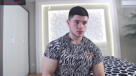 arilas_  11-01-2022 video twink