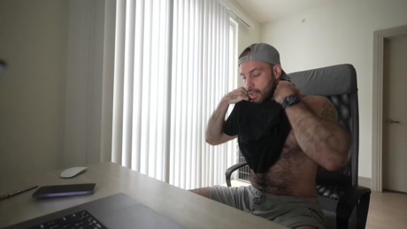 brucestryker  11-01-2022 video natural