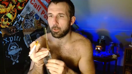 chewy1lb  11-01-2022 video Naked