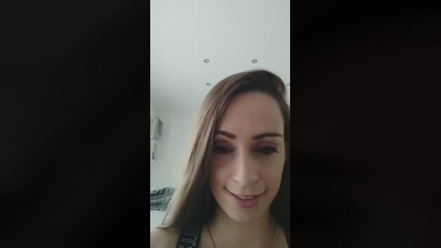 ericafontesx  12-01-2022 suckshow Females