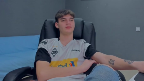 gavincolex  12-01-2022 video jerkoff